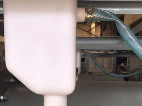 
		全自动工业变频洗脱机
	(图3)