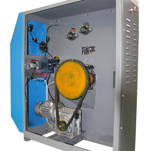 
		Y3000IIZC槽式熨平机
	(图3)