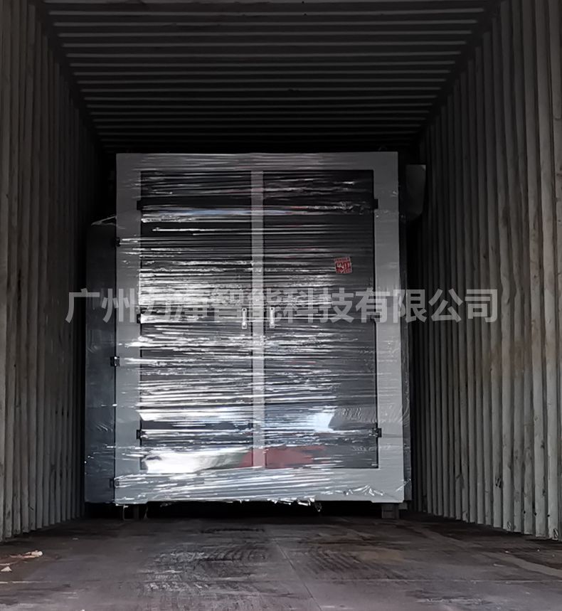 
		广州GA黄金甲智能外洋客户订单200公斤大型工业洗衣机打包发货
		(图6)